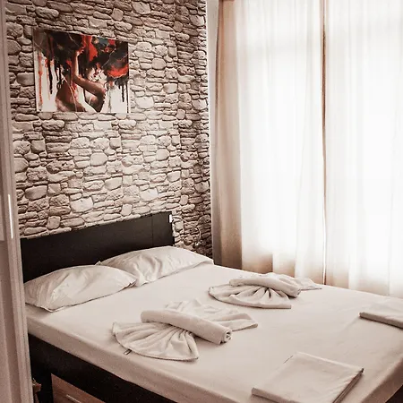 Rainbow 2 Complex 3*