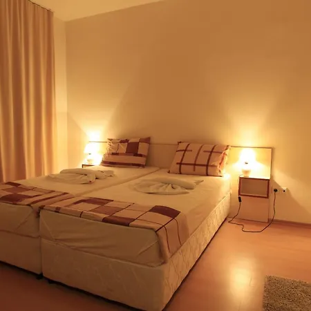 فندق Rainbow 2 Complex 3*