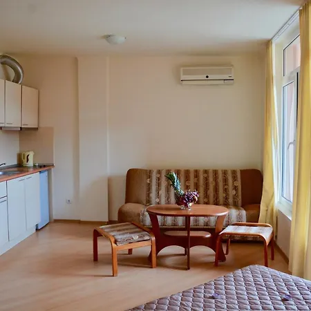 فندق Rainbow 2 Complex ساني بيتش