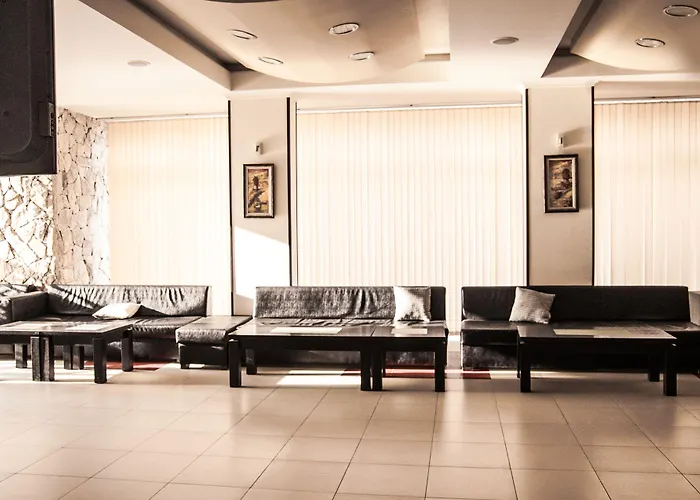 Rainbow 2 Complex 3* 阳光海滩