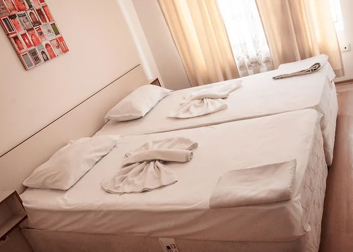 Rainbow 2 Complex 阳光海滩