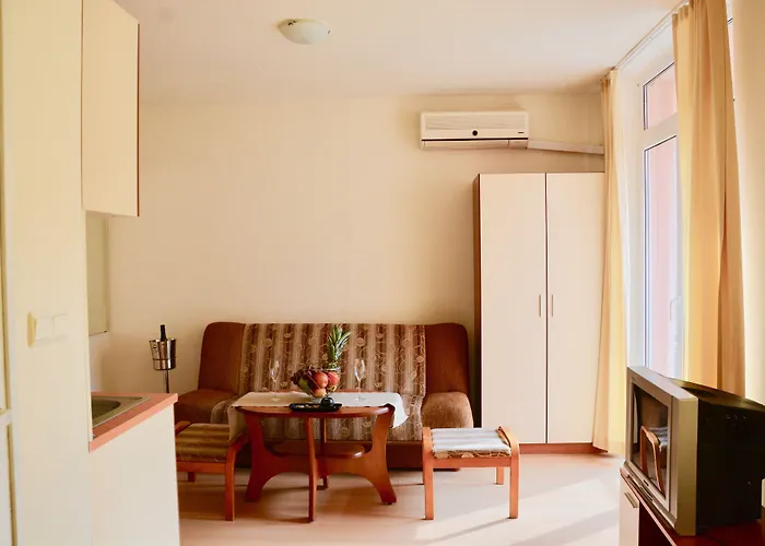 Rainbow 2 Complex 酒店 阳光海滩