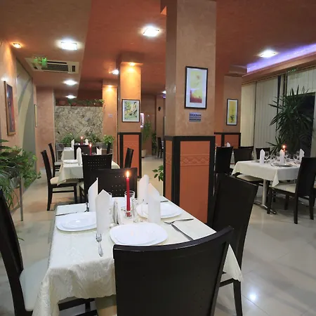 Отель Rainbow 2 Complex 3*