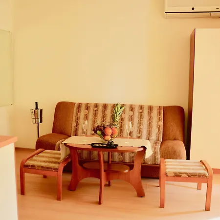 Rainbow 2 Complex Солнечный берег