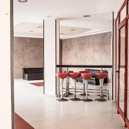 Rainbow 2 Complex מלון סאני ביץ'