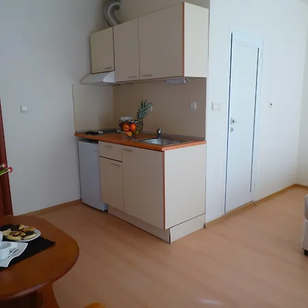 מלון Rainbow 2 Complex 3*