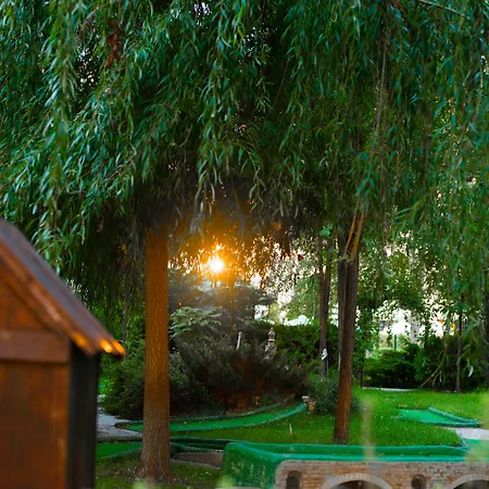 Rainbow 2 Complex מלון 3*