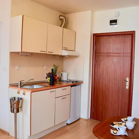 מלון Rainbow 2 Complex